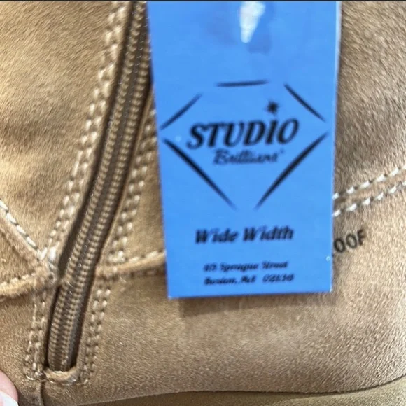Studio Brilliant Tan Waterproof & Insulated Leather Boots - Picture 7 of 13
